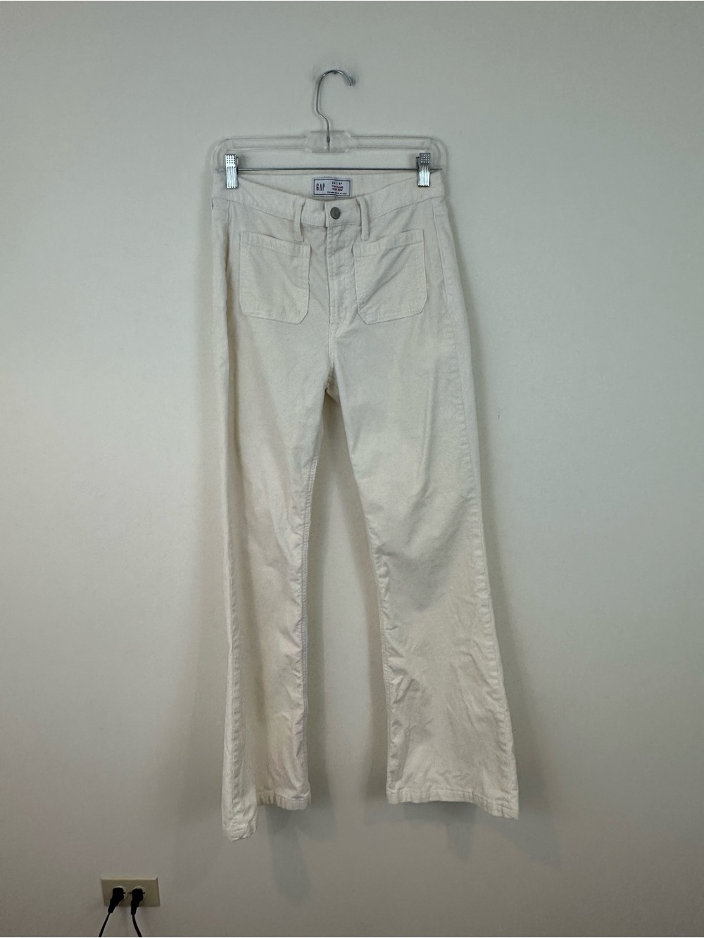GAP Cream Corduroy 70's Flare High-Rise Pants Size 6R Women's
